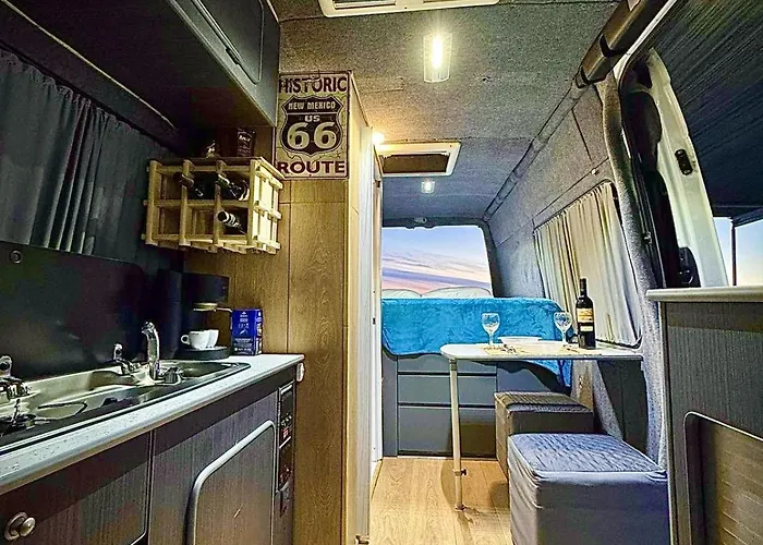 Campervan Leoventure Kamp alanı